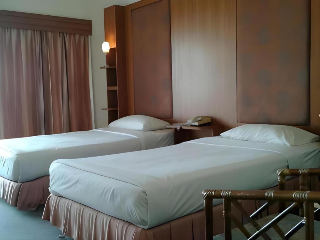 Pailyn Phitsanulok Hotel Exterior photo
