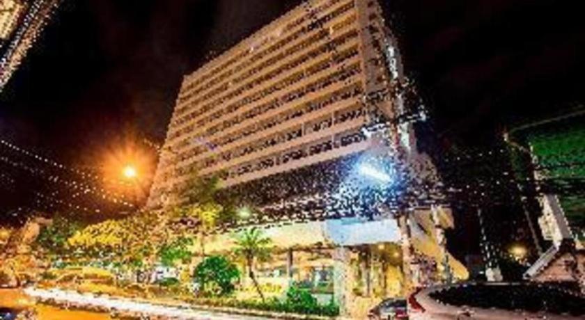 Pailyn Phitsanulok Hotel Exterior photo